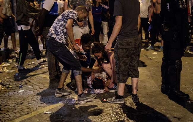 У Франції під час святкування перемоги на ЧС-2018 відбулися масові заворушення